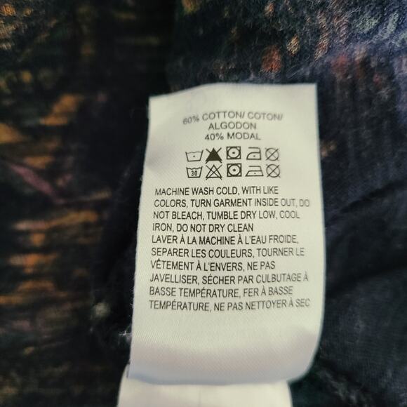 Lucky‎ Brand Women's Persian Carpet Print Tee Shirt Size 1X T-Shirt Cotton Modal - Picture 10 of 12